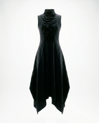 Robe asymétrique noire